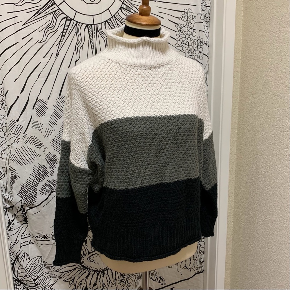 🌈 Amazing minimalist turtleneck - Picture 4 of 11